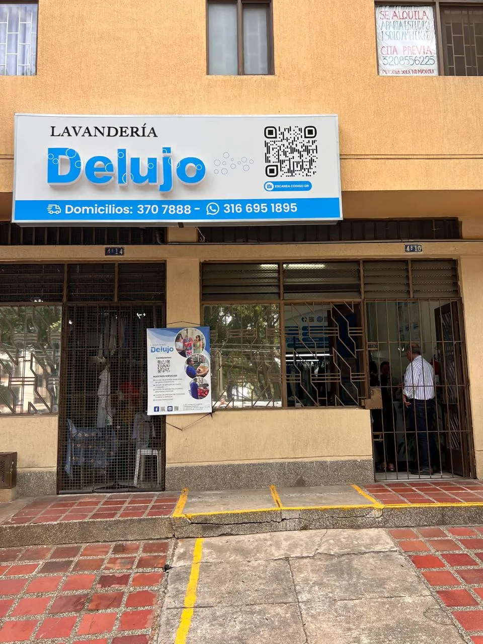 Fachada de Lavandería Delujo en San Fernando, Cali